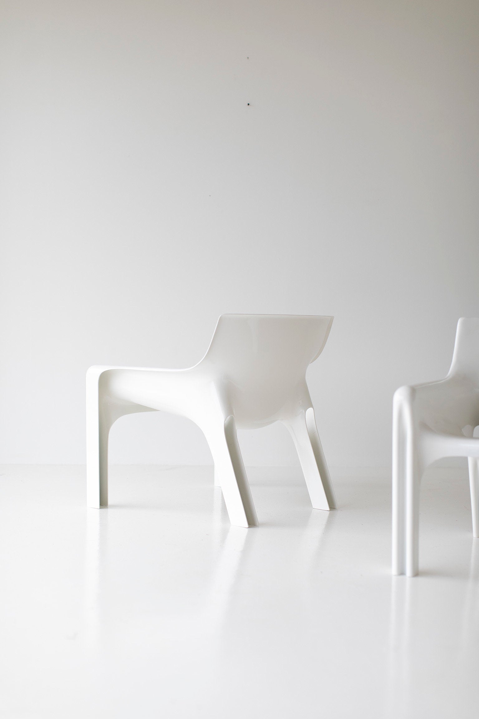 Vico Magistretti Lounge Chairs for Artemide - 06041801