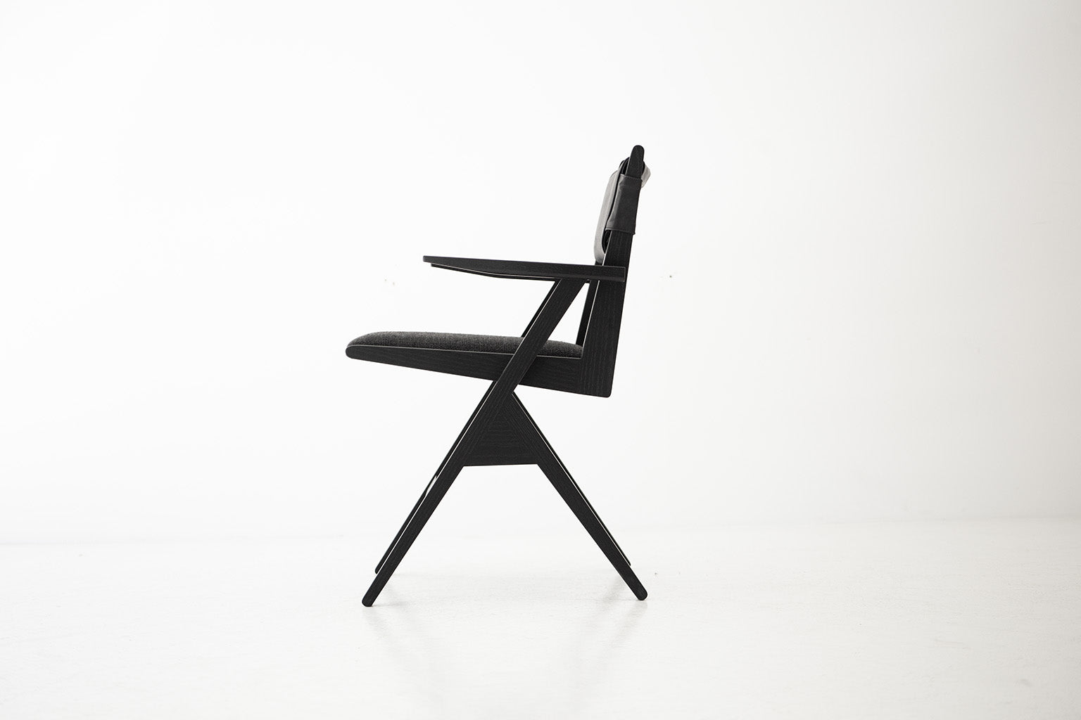 Vita Modern Dining Chair for Bertu Home