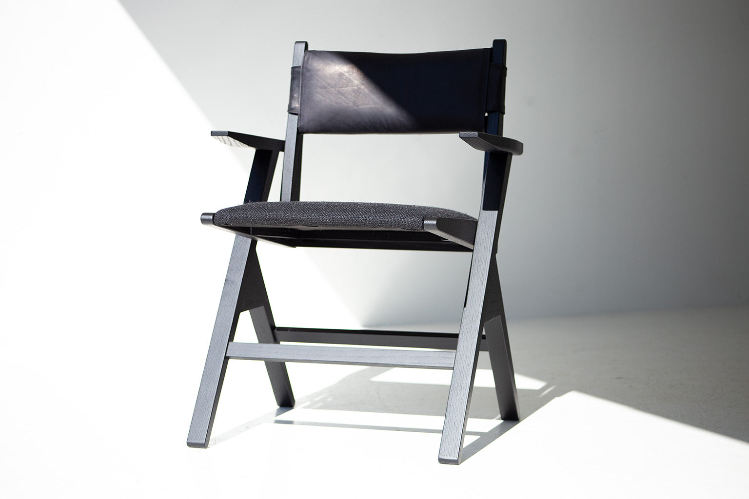 Vita Modern Dining Chair for Bertu Home