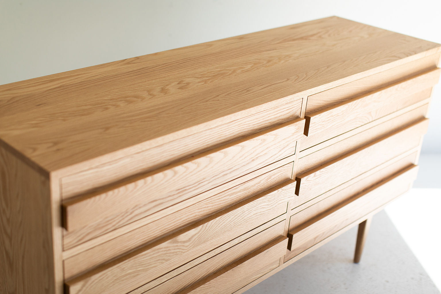 White Oak Modern Dresser - 0521