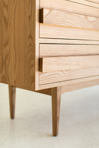 White Oak Modern Dresser 0521, Image 14