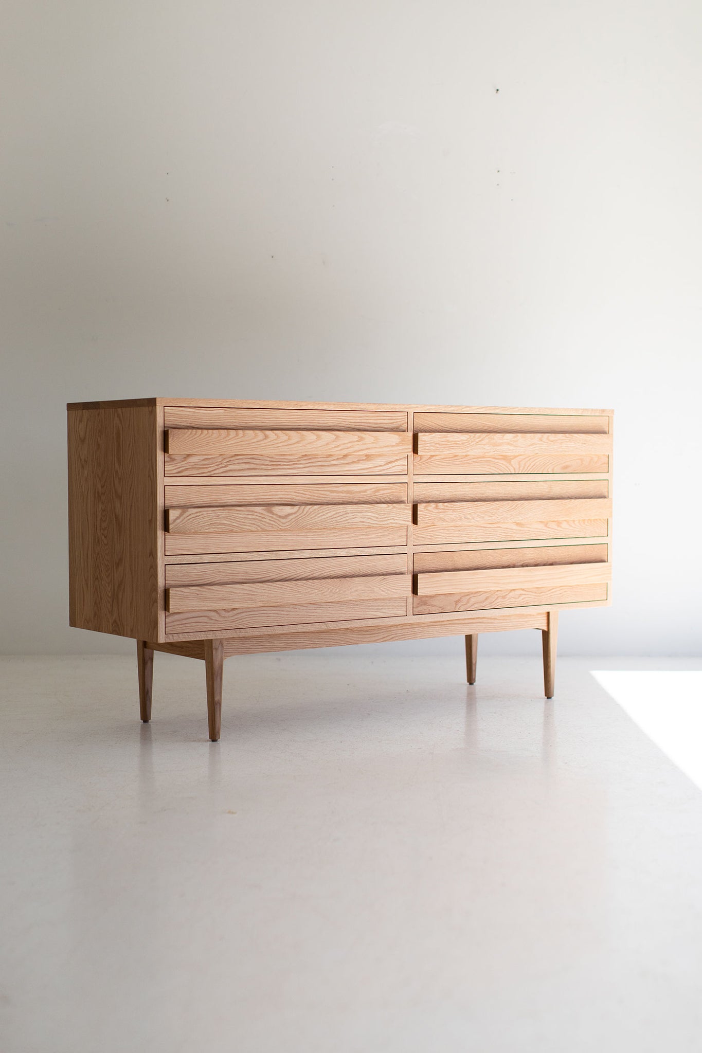 White Oak Modern Dresser 0521, Image 15