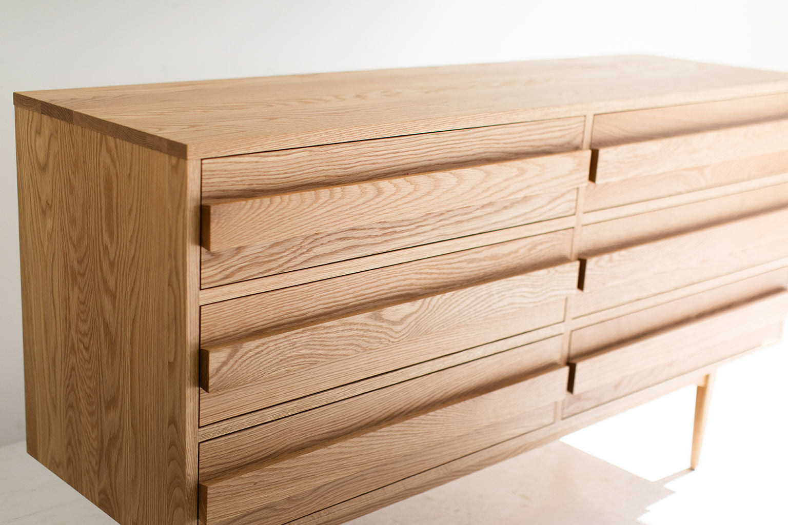 White Oak Modern Dresser - 0521