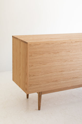 White Oak Modern Dresser 0521, Image 07