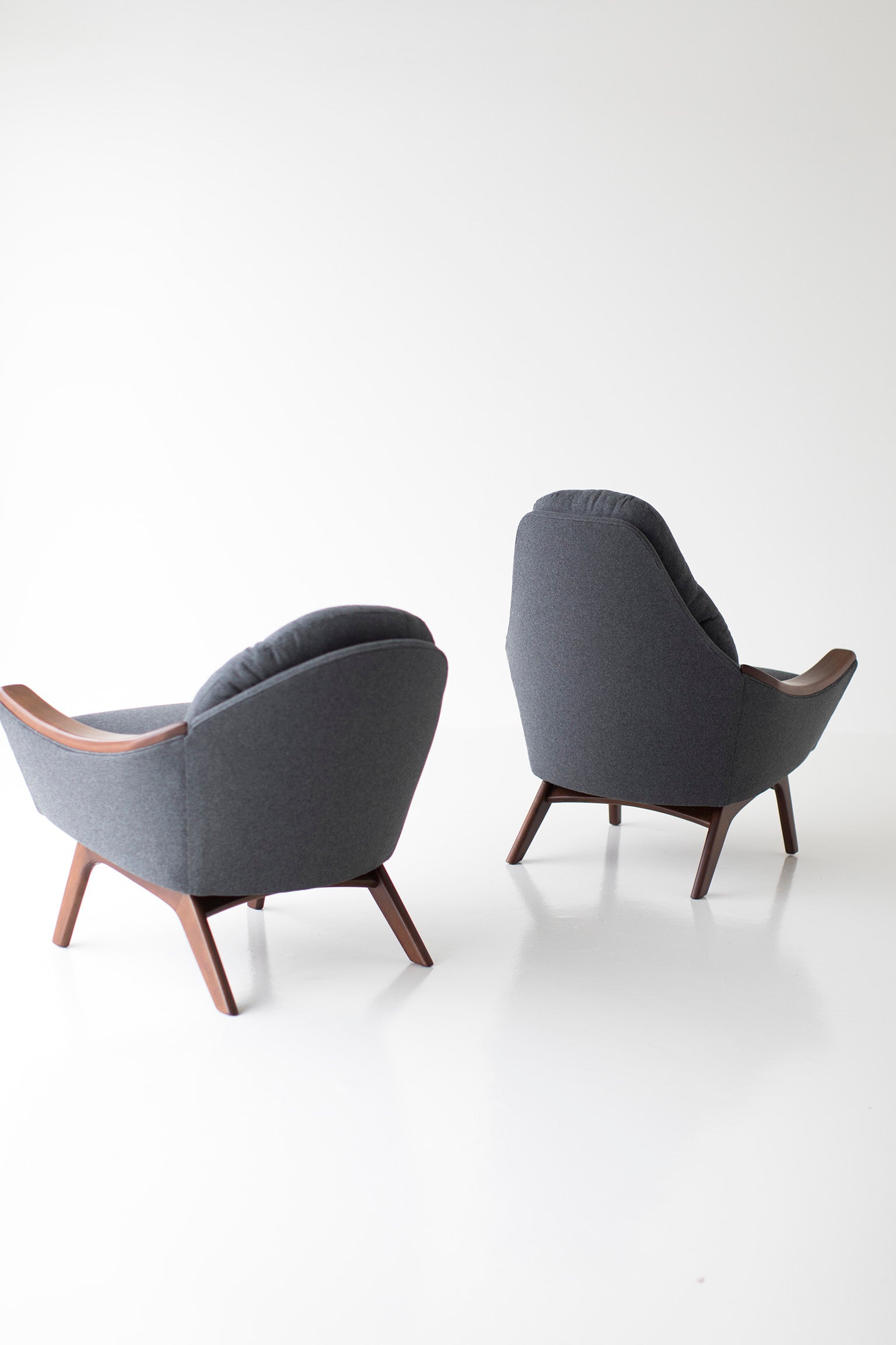 Adrian Pearsall Lounge Chairs for Craft Associates Inc. - 01091803