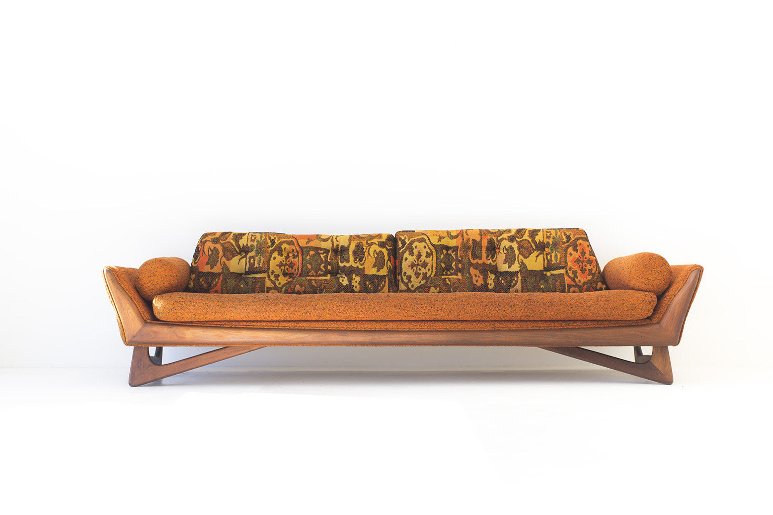 Adrian Pearsall Sofa for Craft Associates Inc. - 01031708