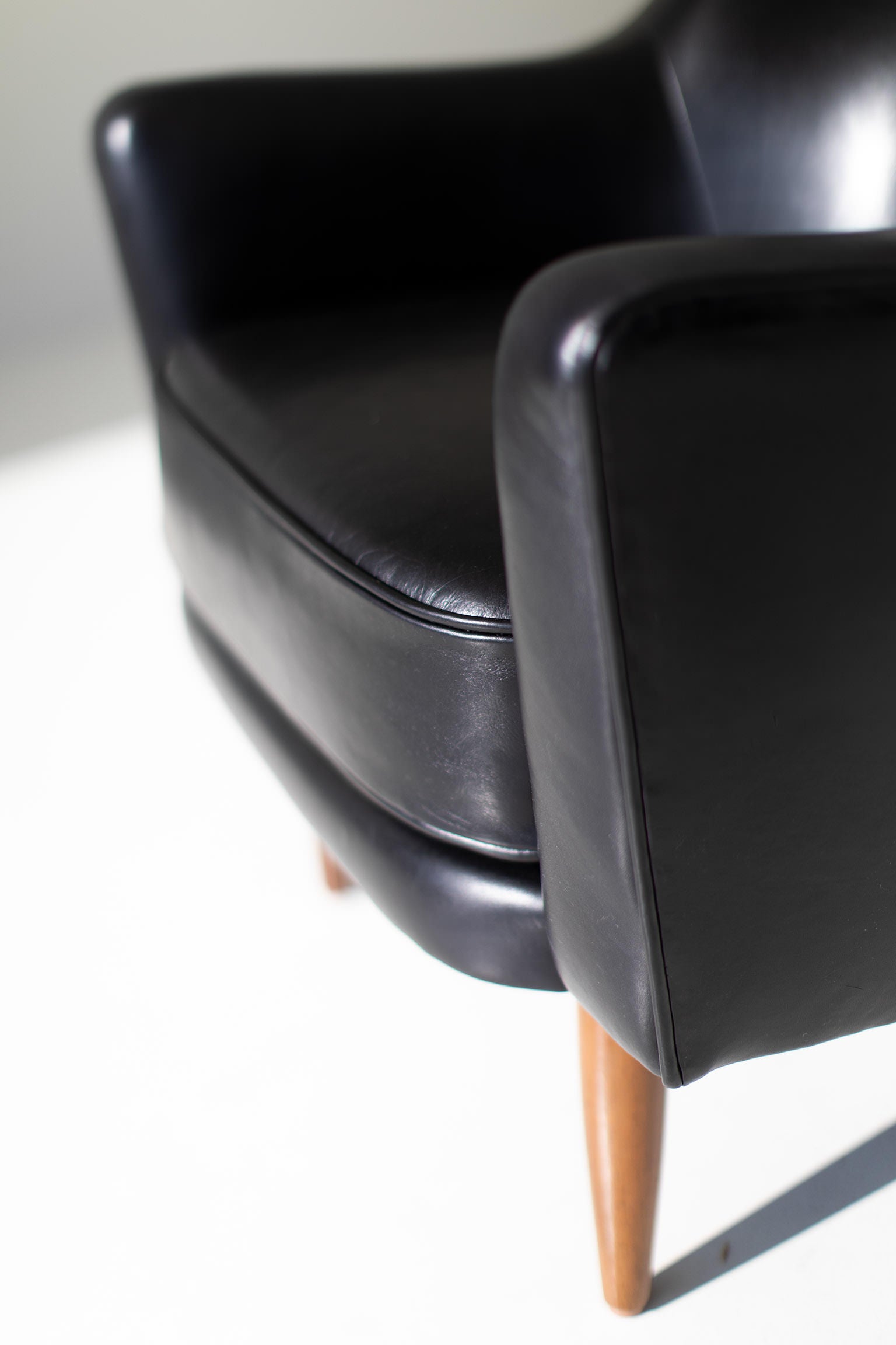 Ib Kofod-Larsen Attributed Lounge Chair - 11211801