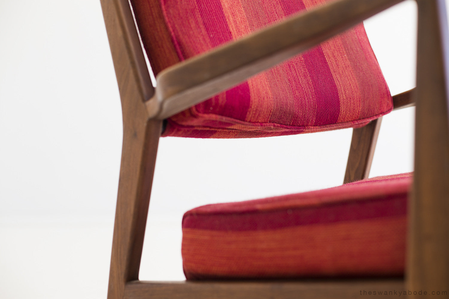 Jens Risom Lounge Chair for Risom Inc - 01191620