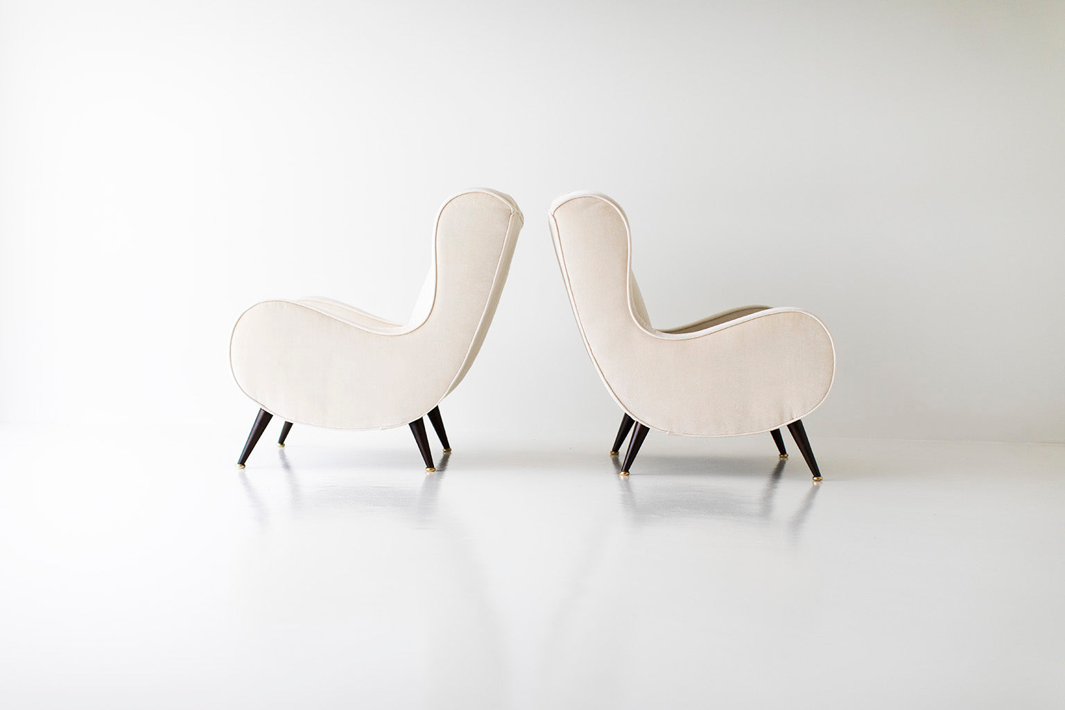 Mid Century Italian Lounge Chairs - 01091802