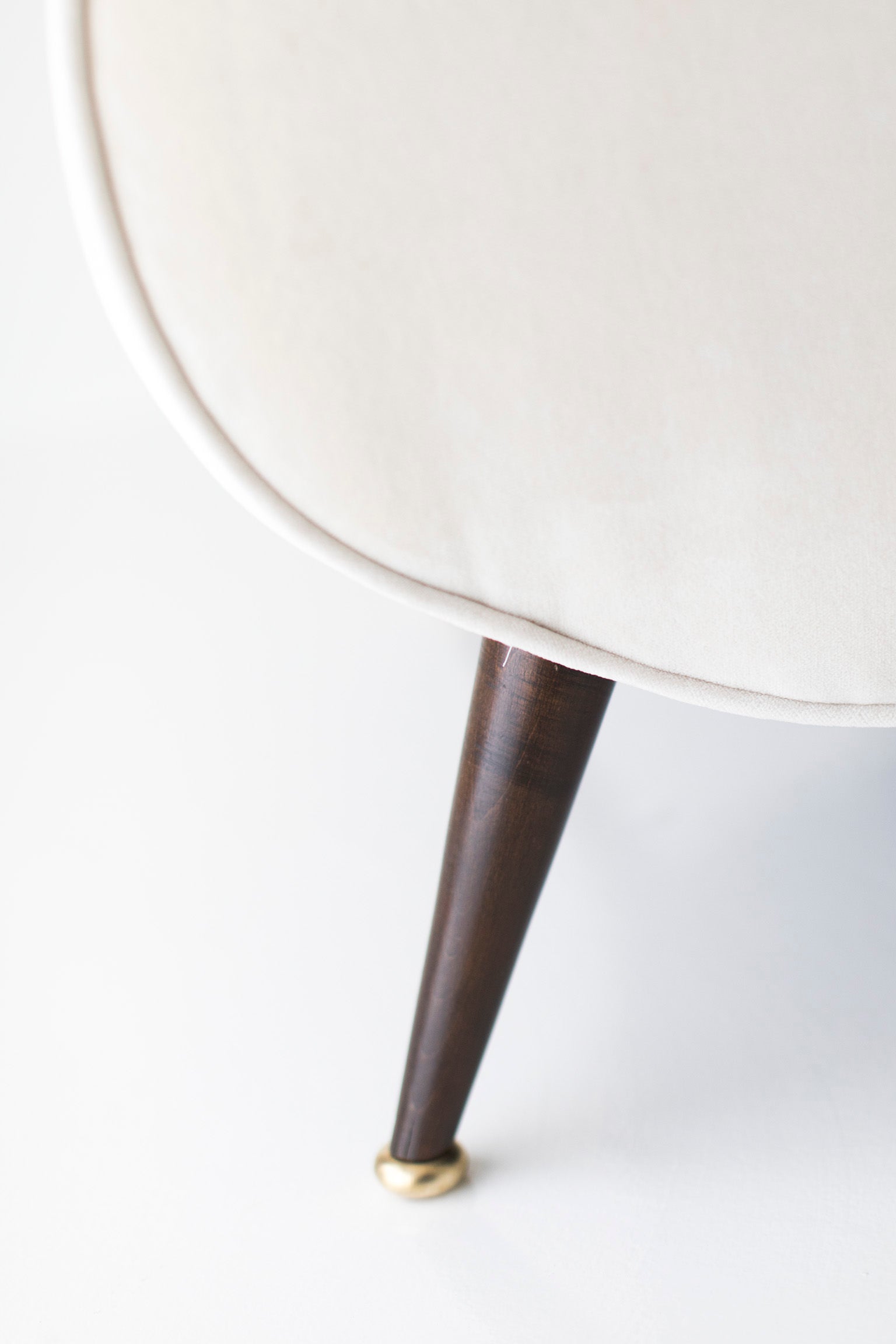 Mid Century Italian Lounge Chairs - 01091802