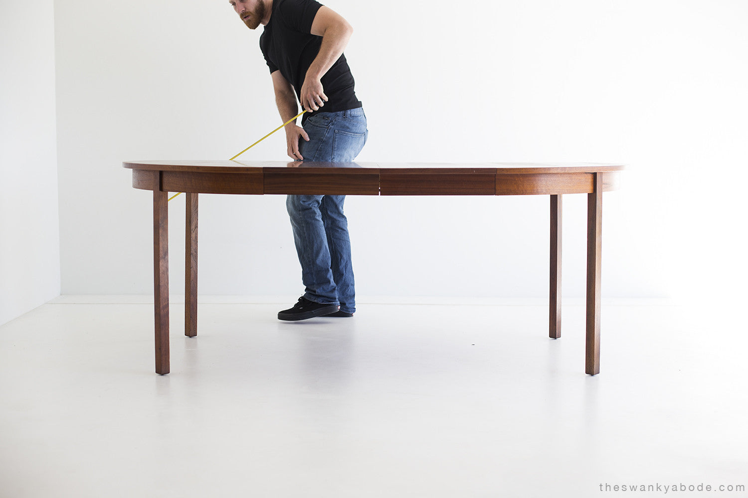 Mid Century Rosewood Dining Table - 01231604