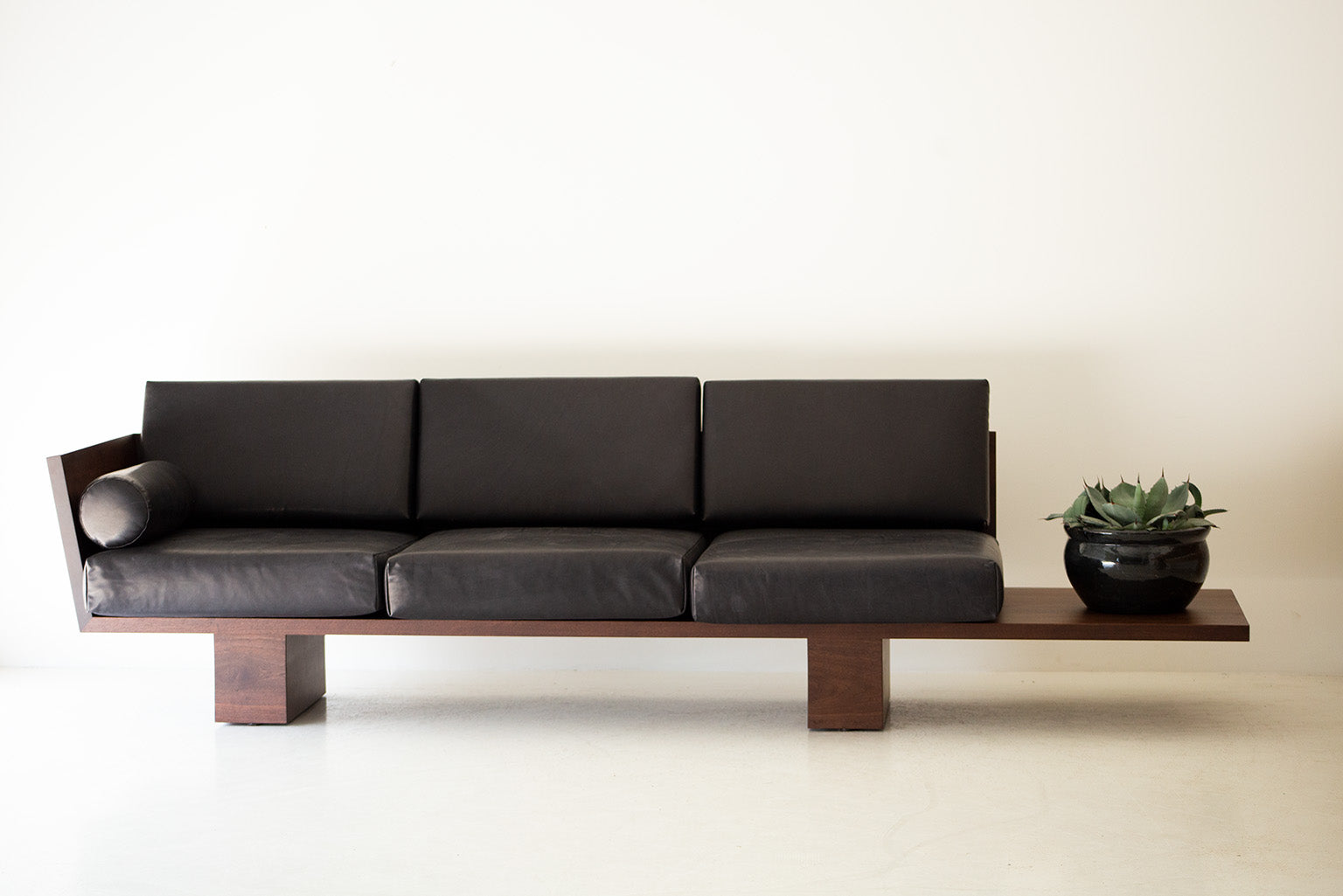 Modern Walnut Leather Sofa - The Suelo - 3022, 01