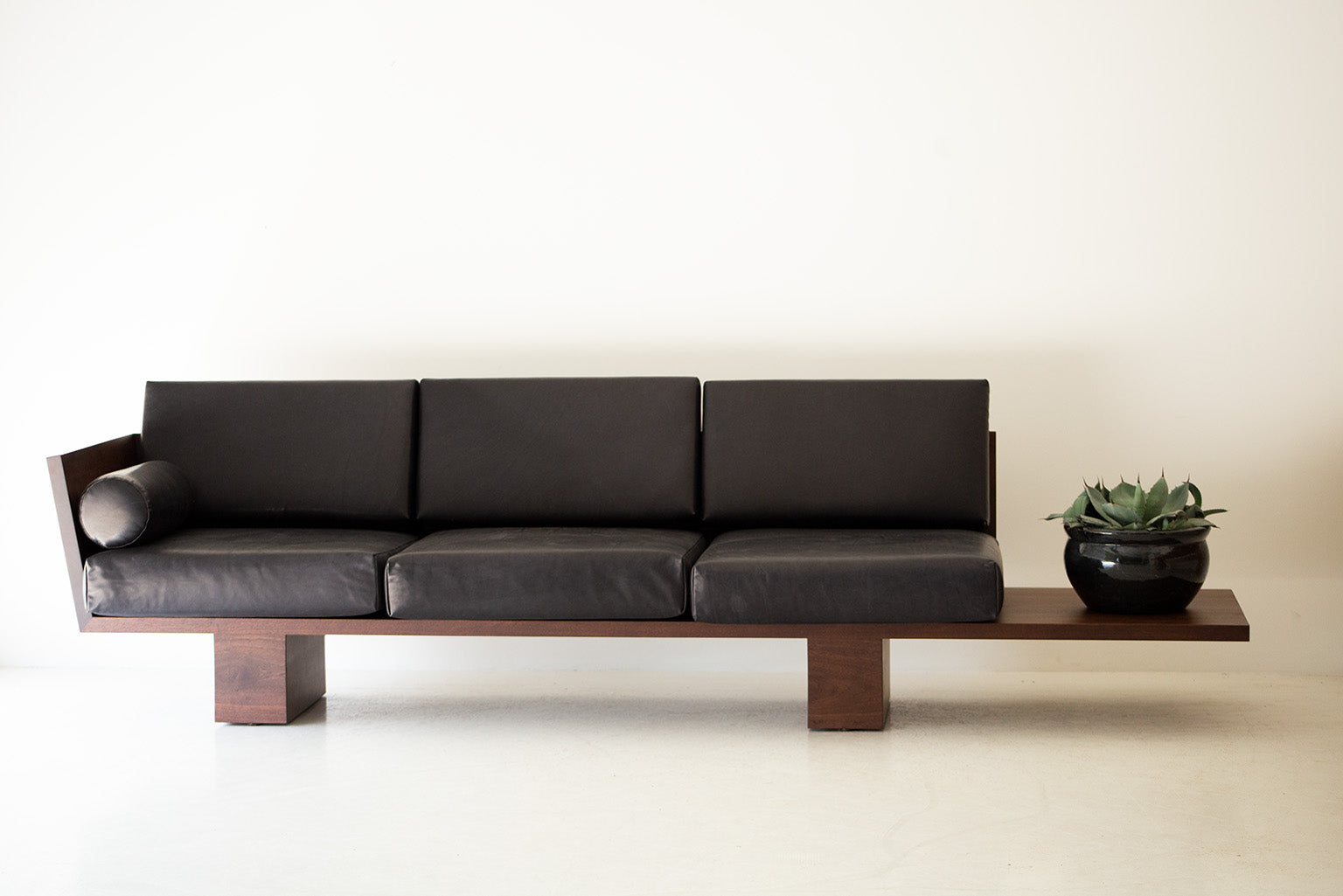 Modern Walnut Leather Sofa - The Suelo® - 3022