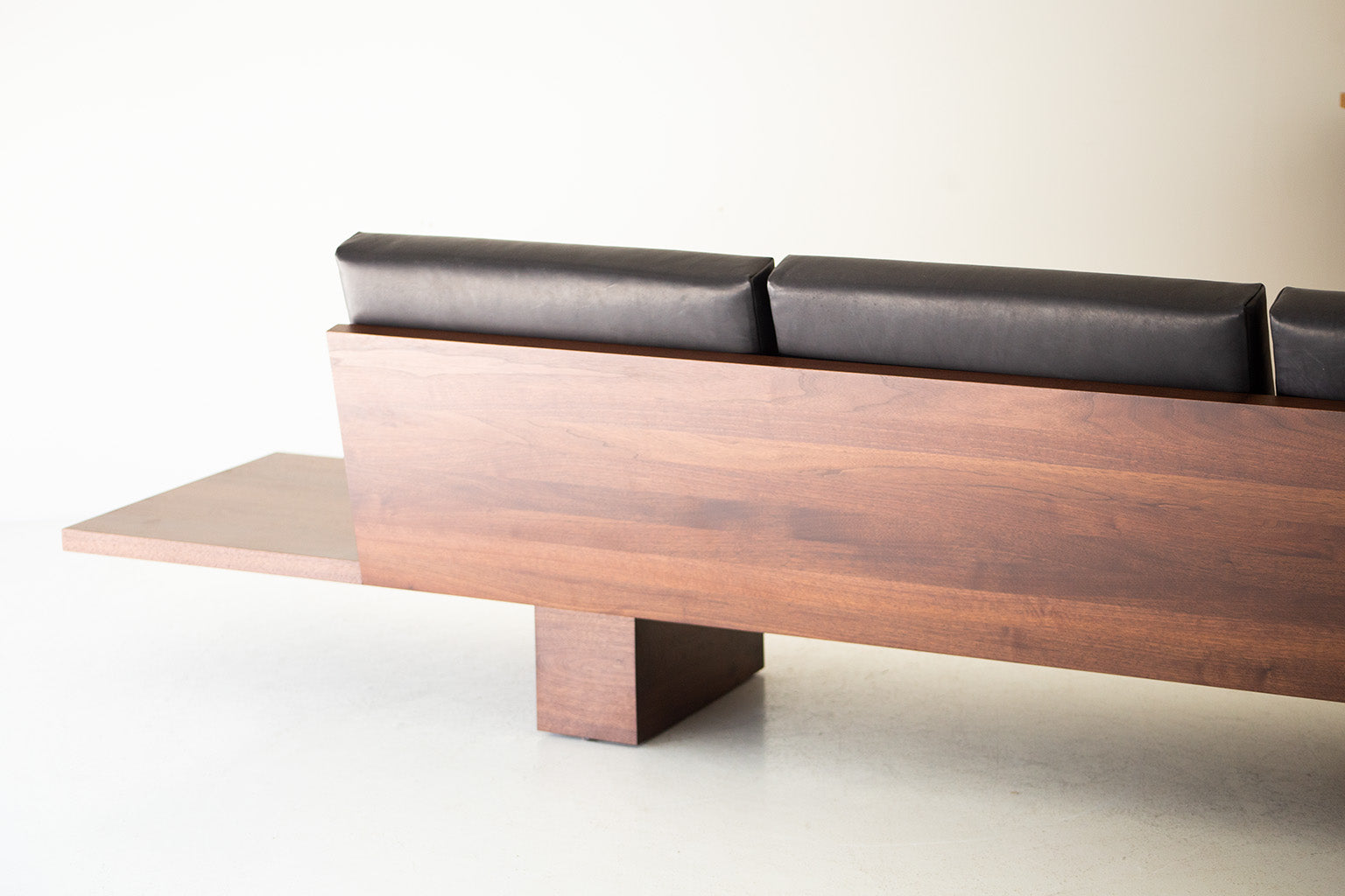 Modern Walnut Leather Sofa - The Suelo® - 3022