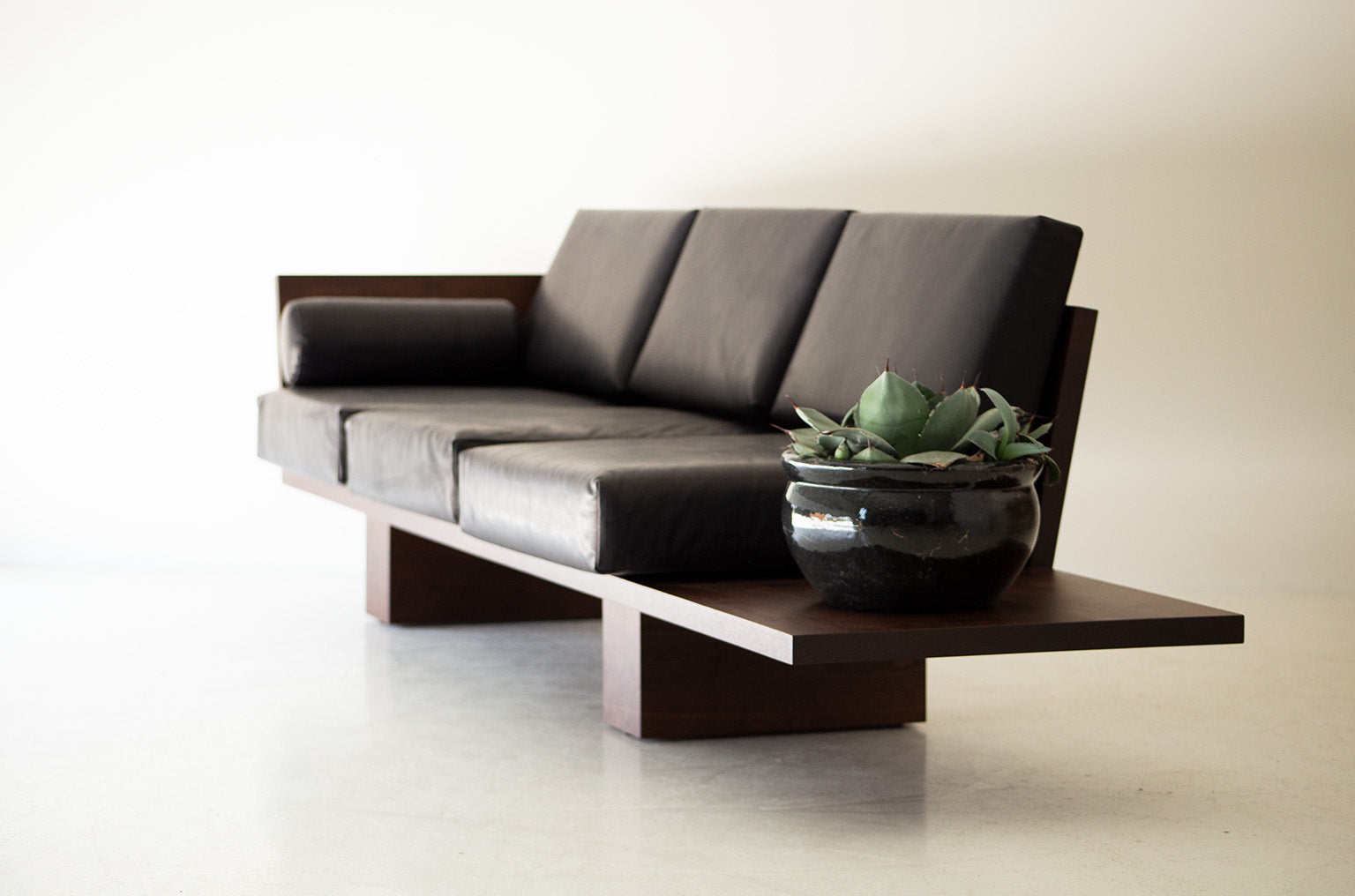 Modern Walnut Leather Sofa - The Suelo - 3022