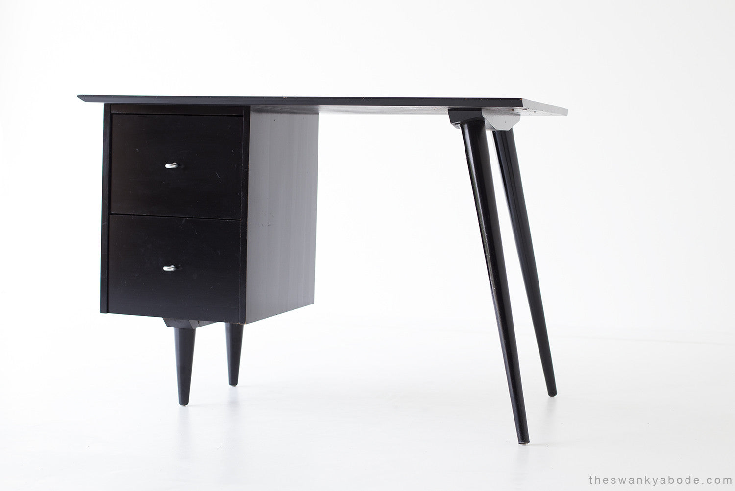 Paul McCobb Desk, Planner Group - 01191603