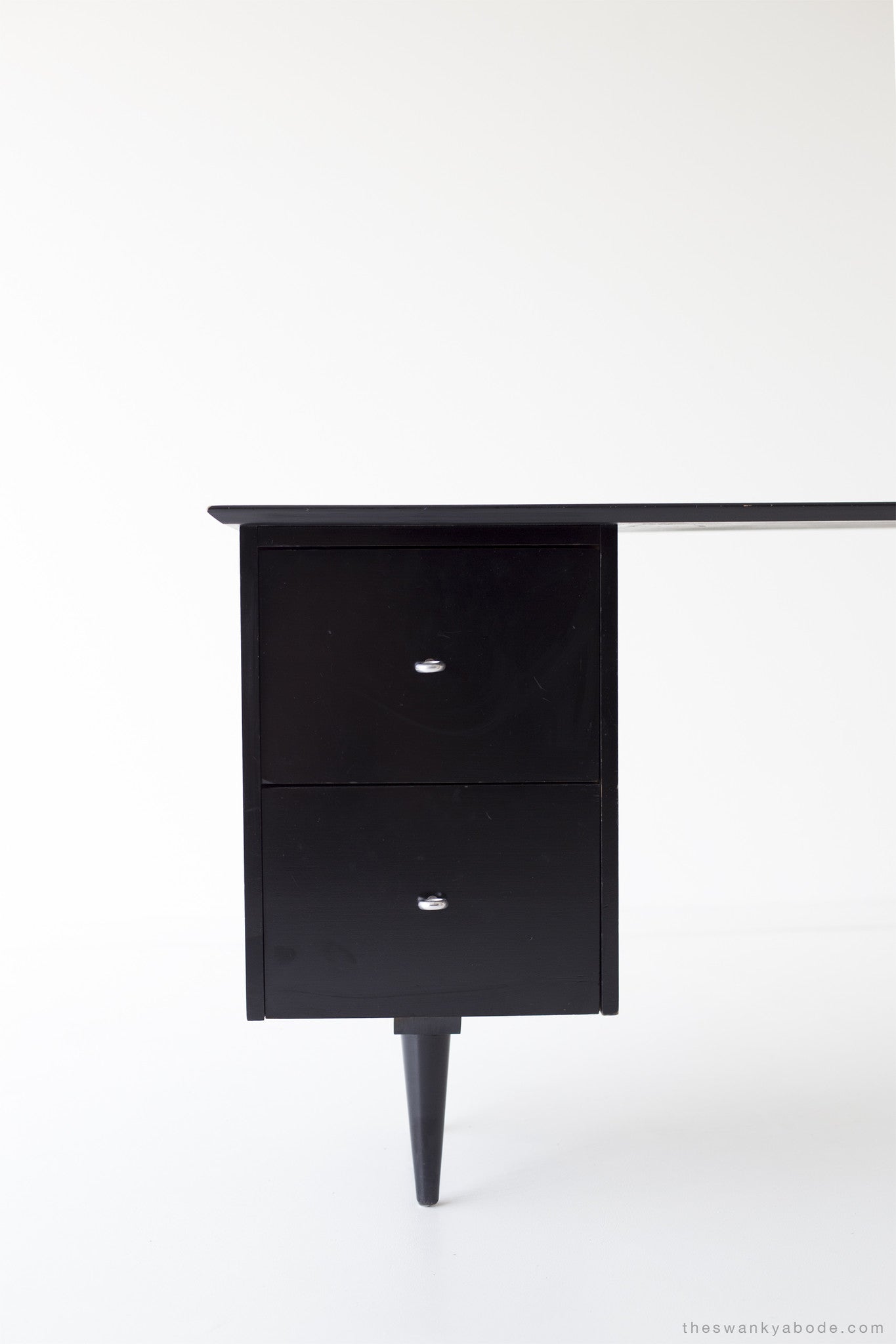 Paul McCobb Desk, Planner Group - 01191603