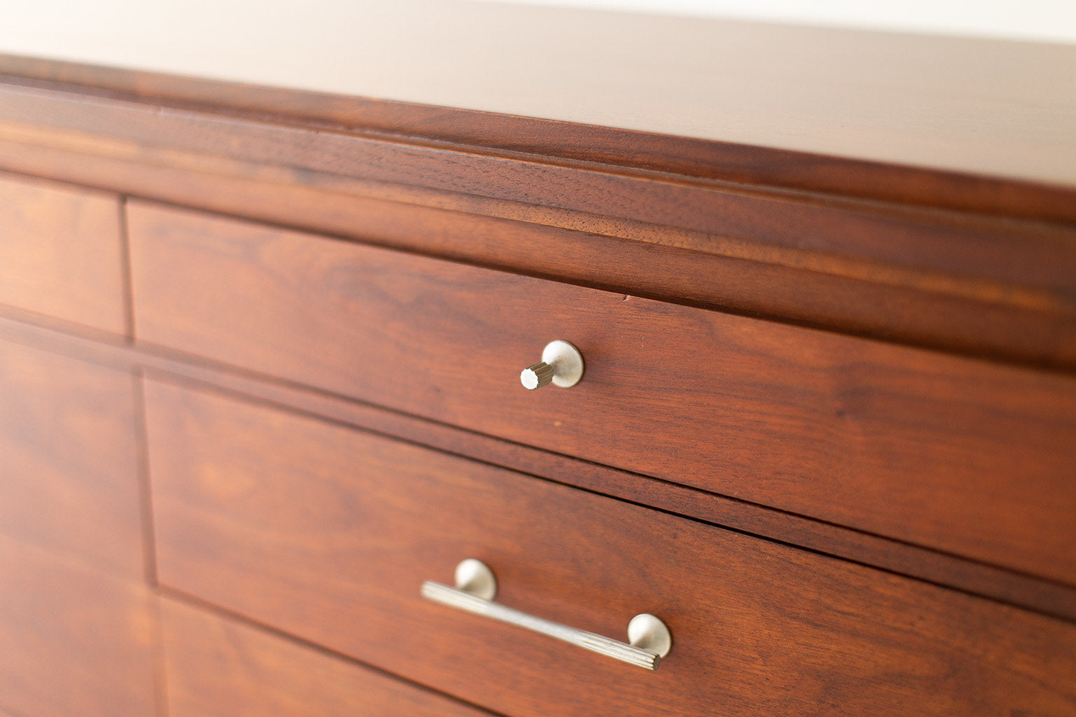 Paul McCobb Dresser for Widdicomb: Grand Rapids Collection - 07061801