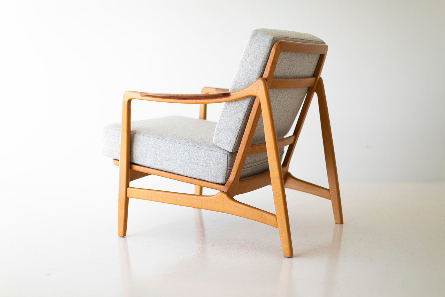 Tove & Edvard Kindt-Larsen Lounge Chairs for France & Daverkosen - 09201804