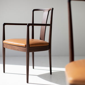 01 Dining Chairs