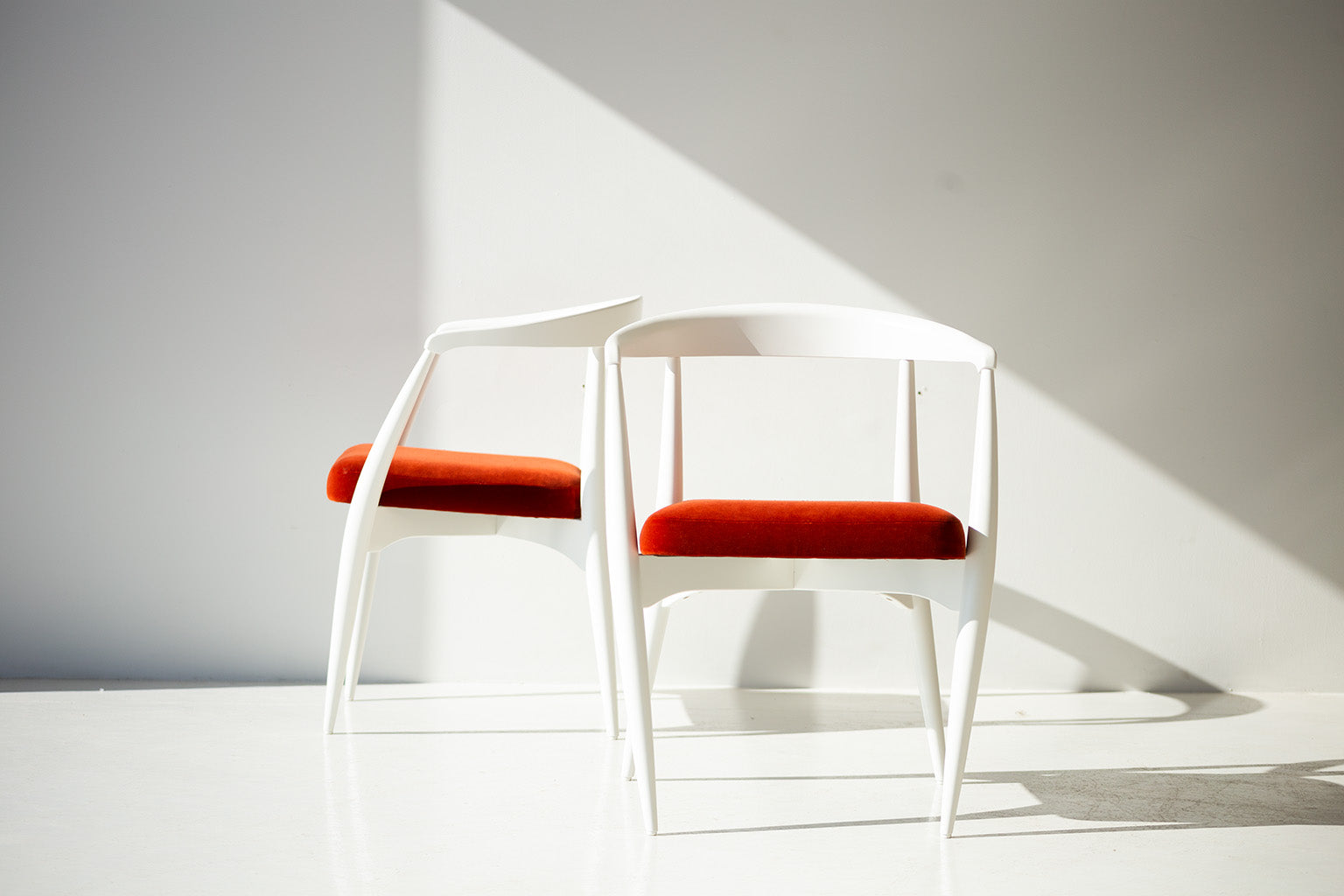 modern dining chairs and stools