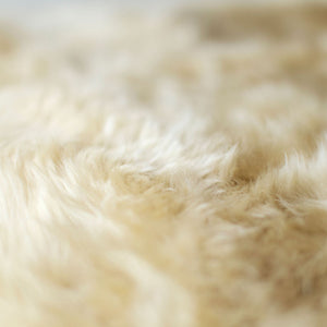 Big Fur Suelo Bench, image 06