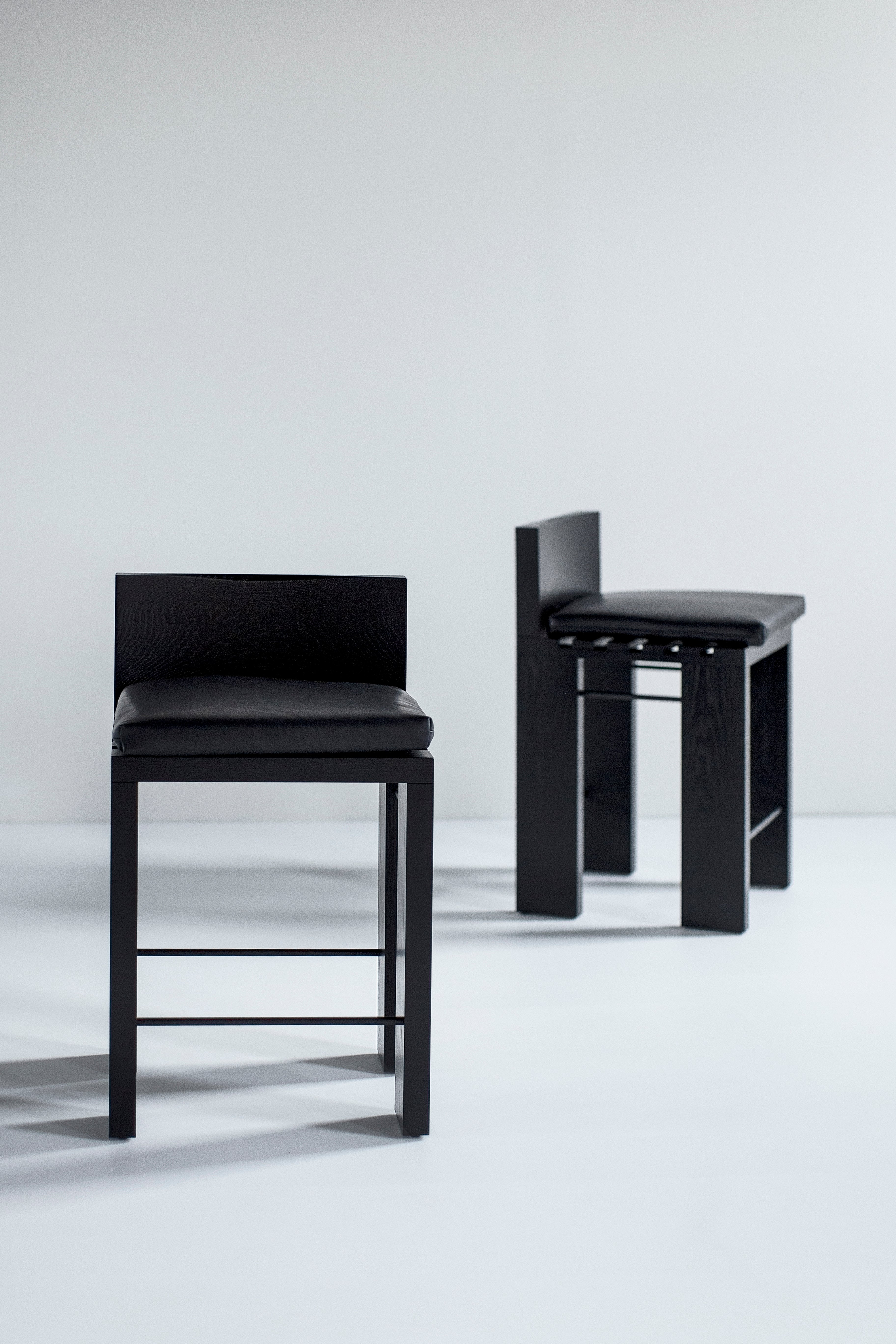 Black Chile Counter Stool in Black Leather - 0526