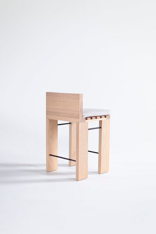Bleached-Oak-Counter-Stools-Chile-09