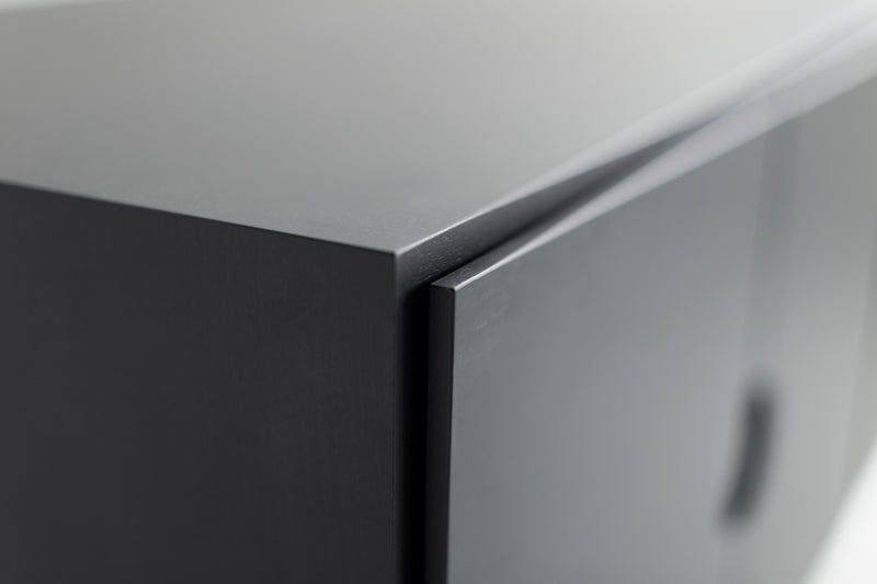 Angled view of a 3-bay unit showing its modern industrial detailing