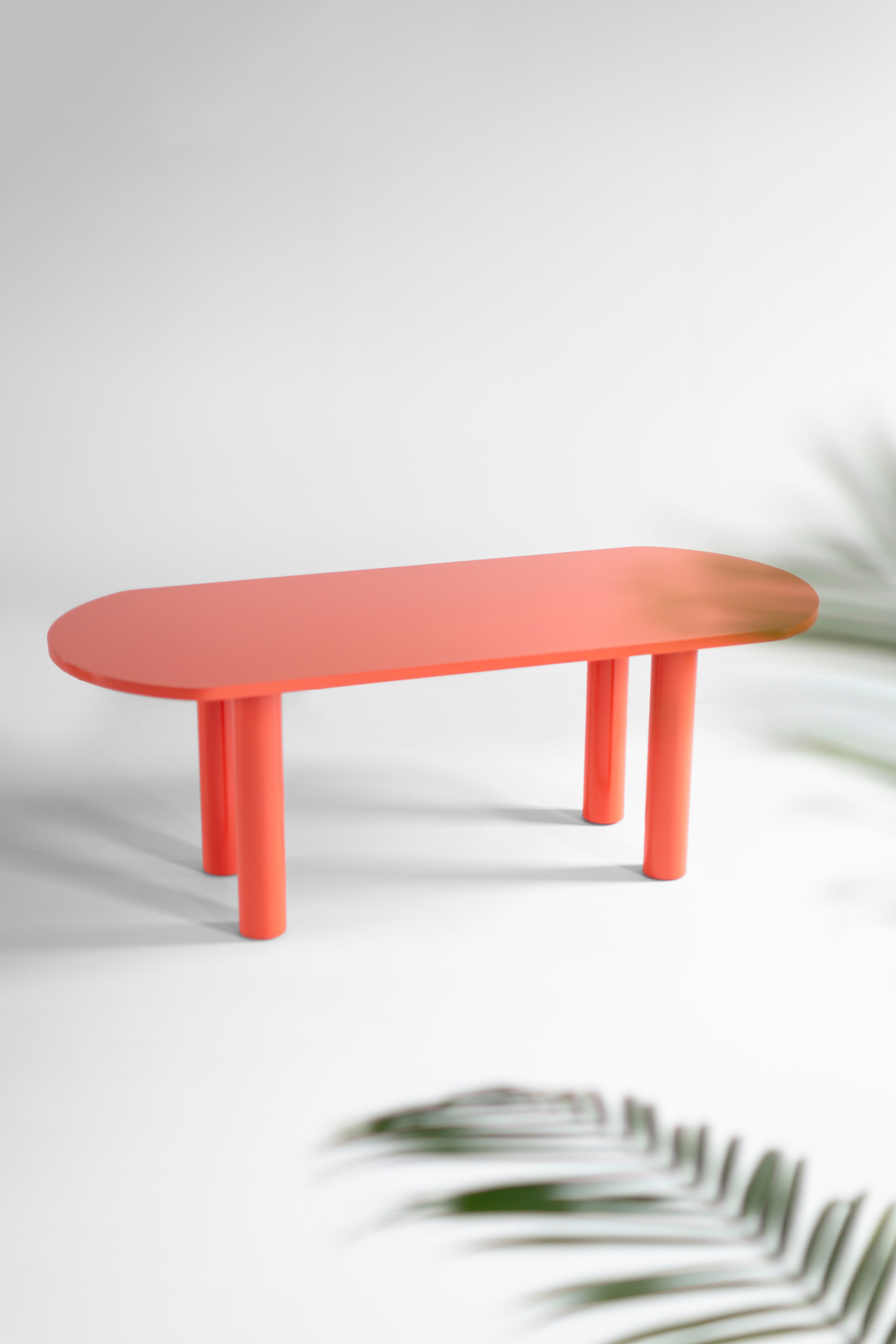 Cava Dining Table in Bright Coral Lacquer - 3526