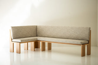 Close-up of the thick weave seat fabric