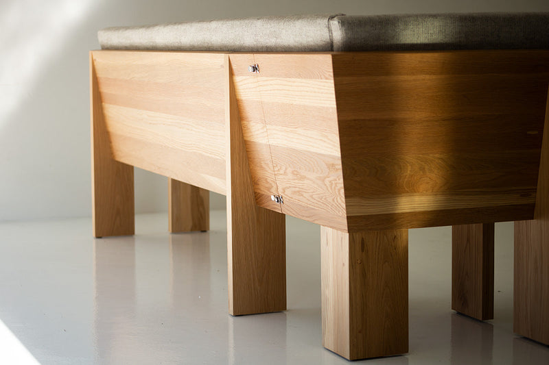 Banquette seen from above