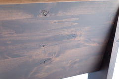 Detail of the solid knotty alder wood grain