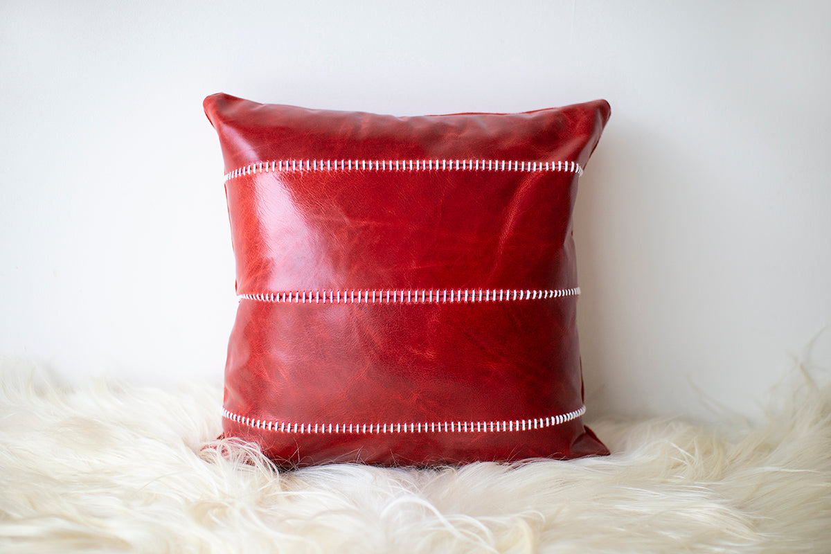 Christmas Throw Pillow in Leather for Bertu Home- 0425