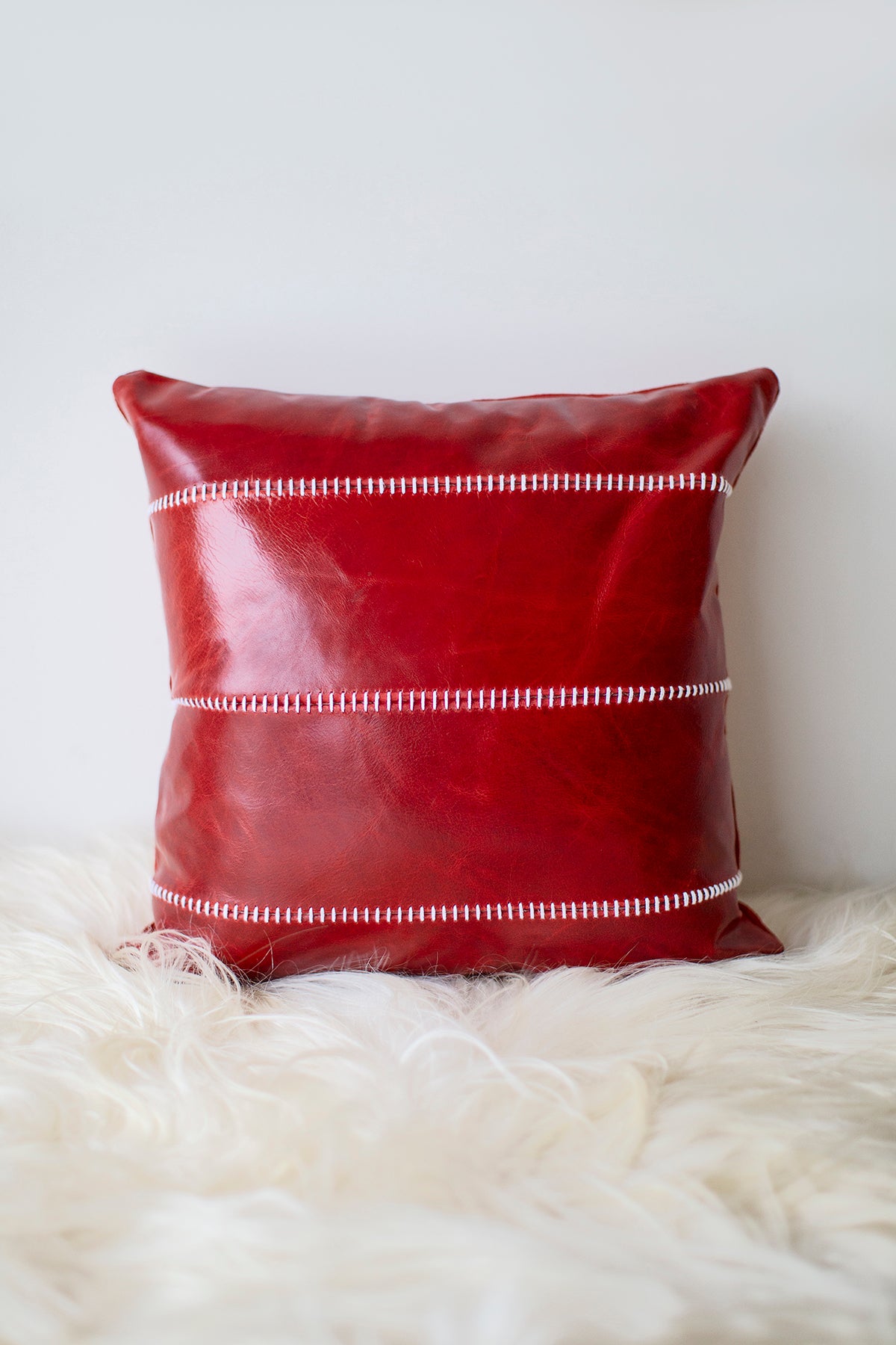 Christmas Throw Pillow in Leather for Bertu Home- 0425