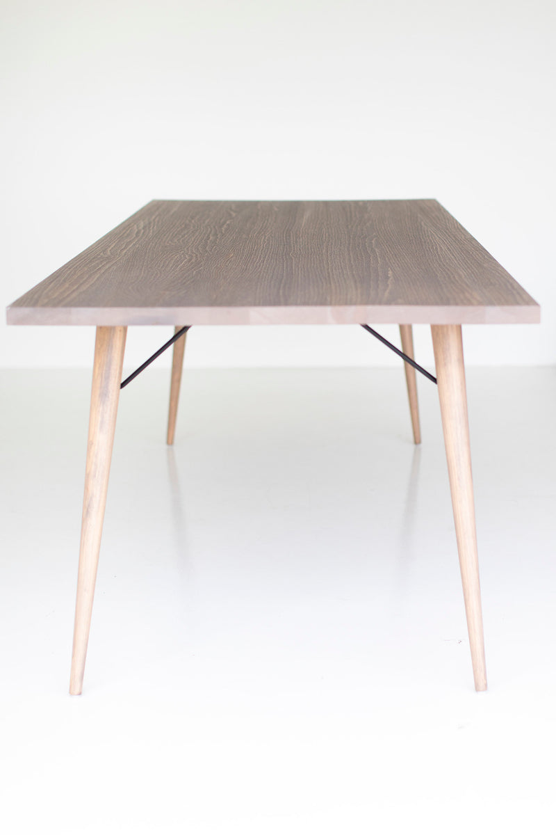 Detail of the pine wood grain under the distressed finish
