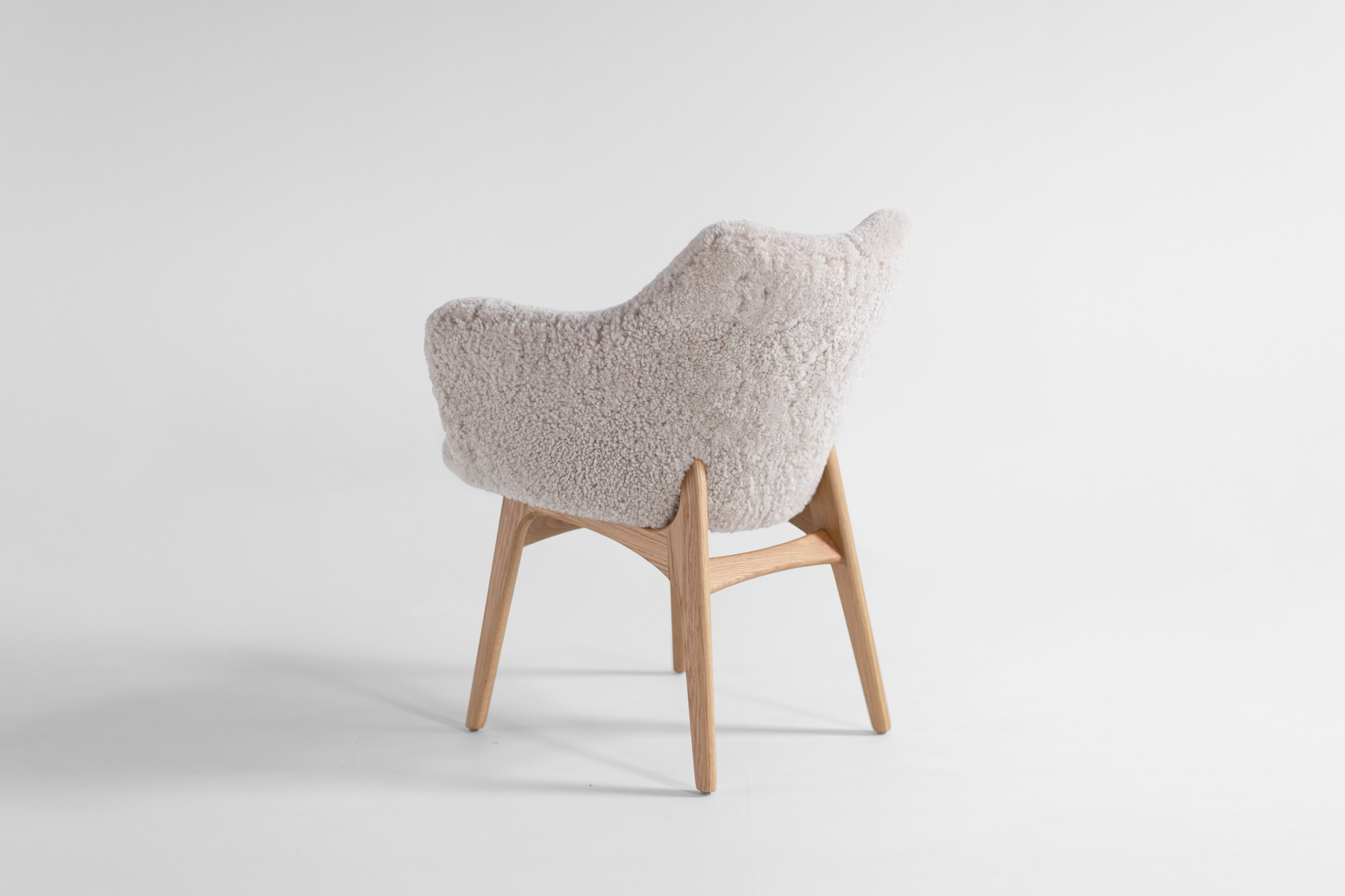 Executive Dining Chair In Fur - 2501