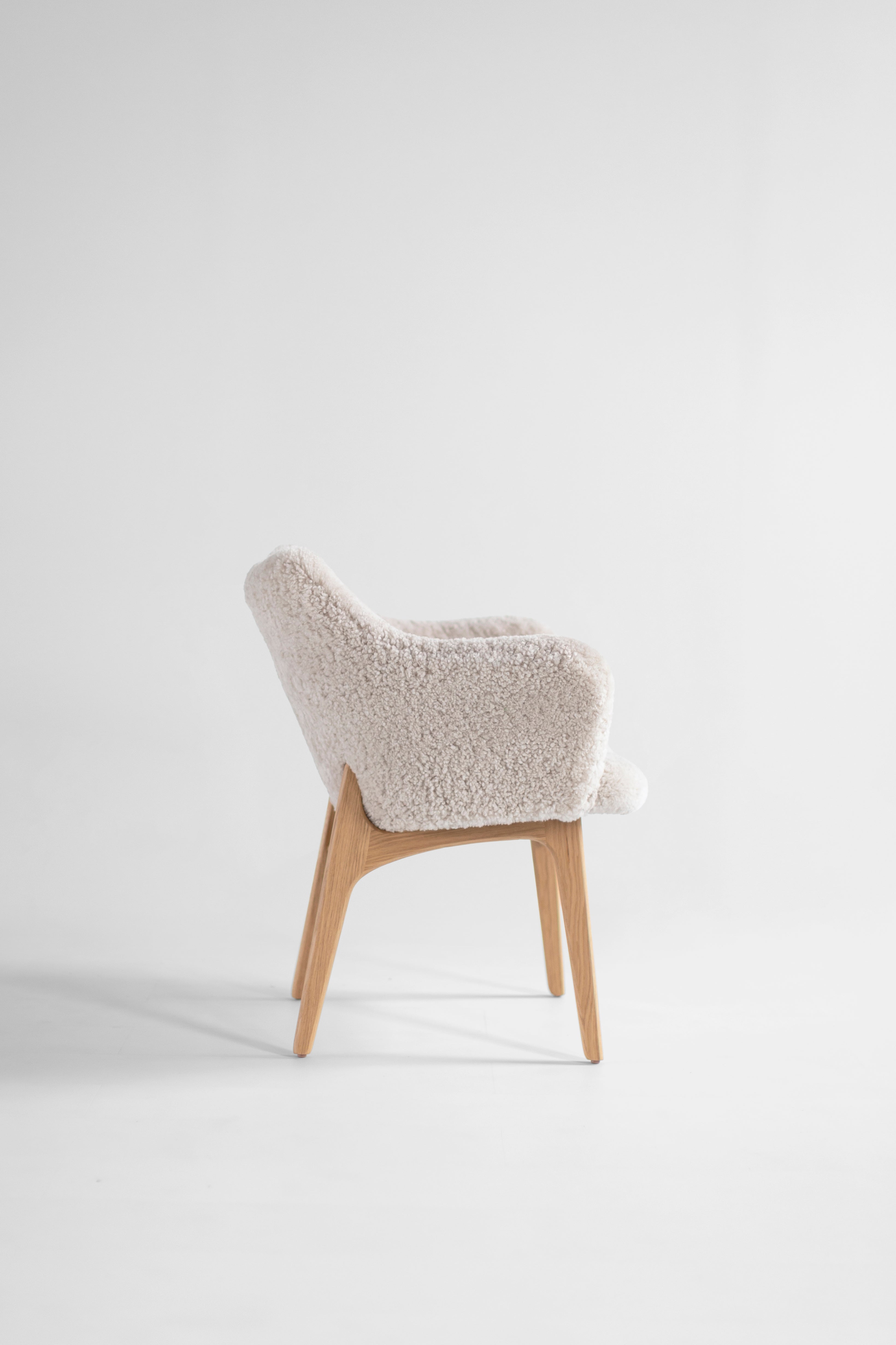 Executive Dining Chair In Fur - 2501