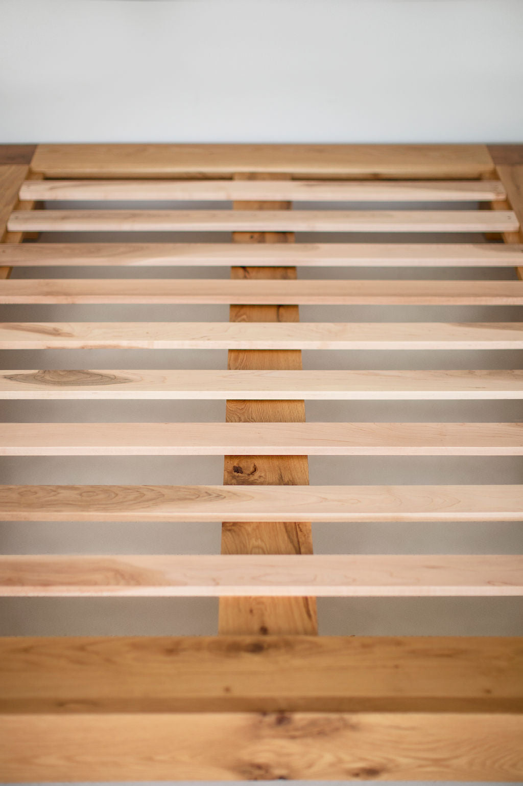 Ithaca Platform Bed in Rustic White Oak - For Bertu Home - 4025