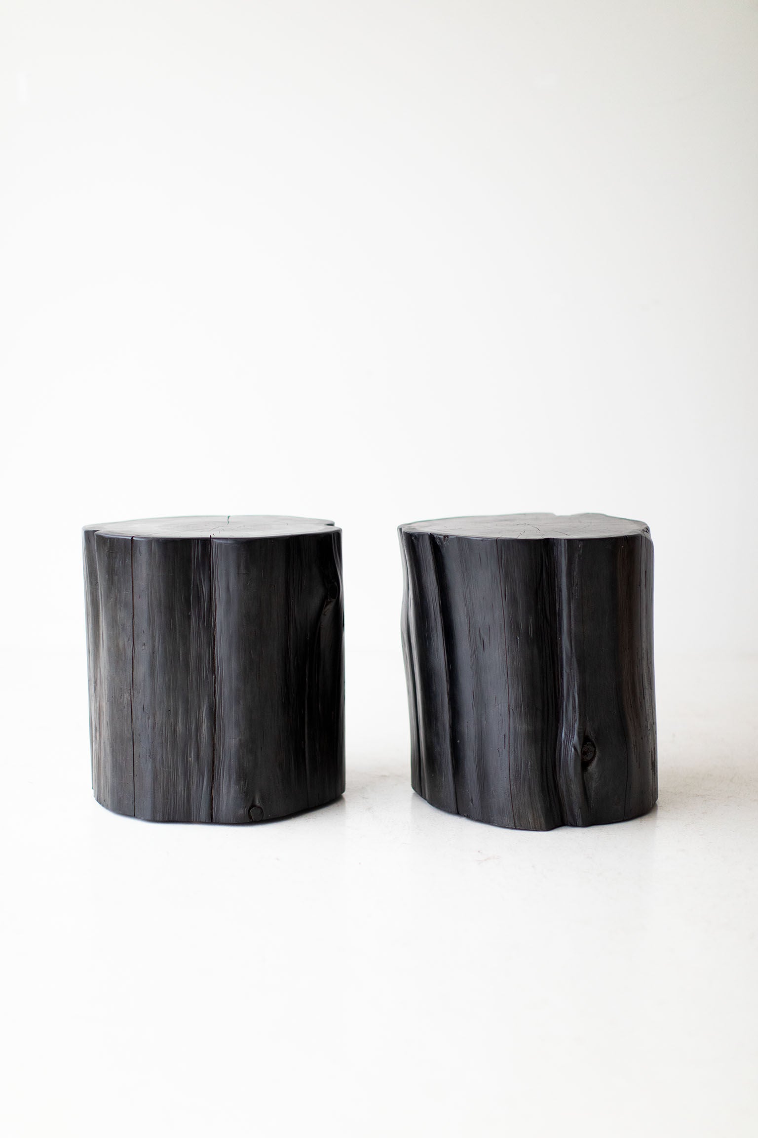 Large Outdoor Tree Stump Side Tables in Black - 3922