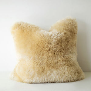 Large Sheepskin Pillow, Image 01