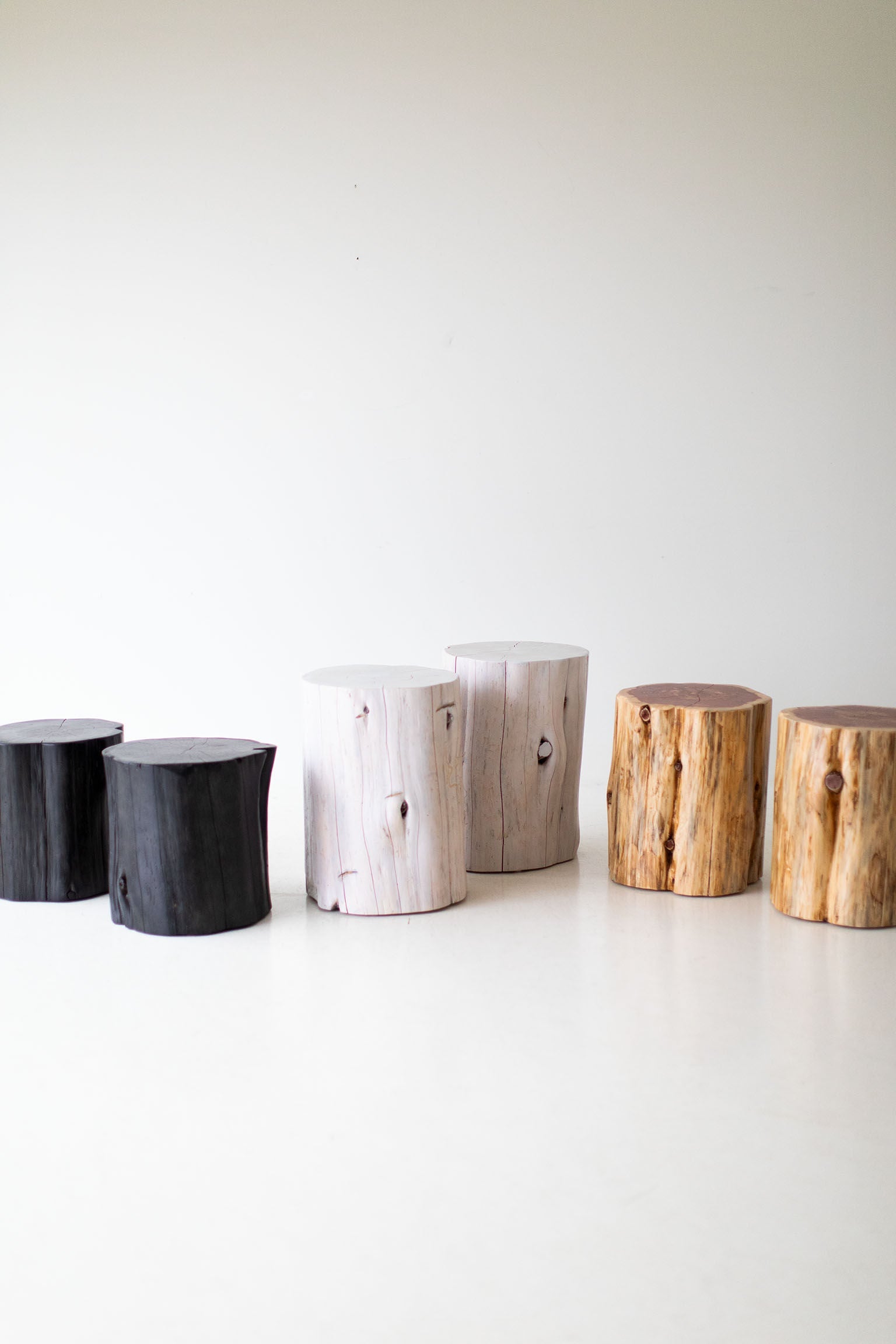 Modern Wood Stump Side Table & Nightstand – Black, Whitewash & Natural