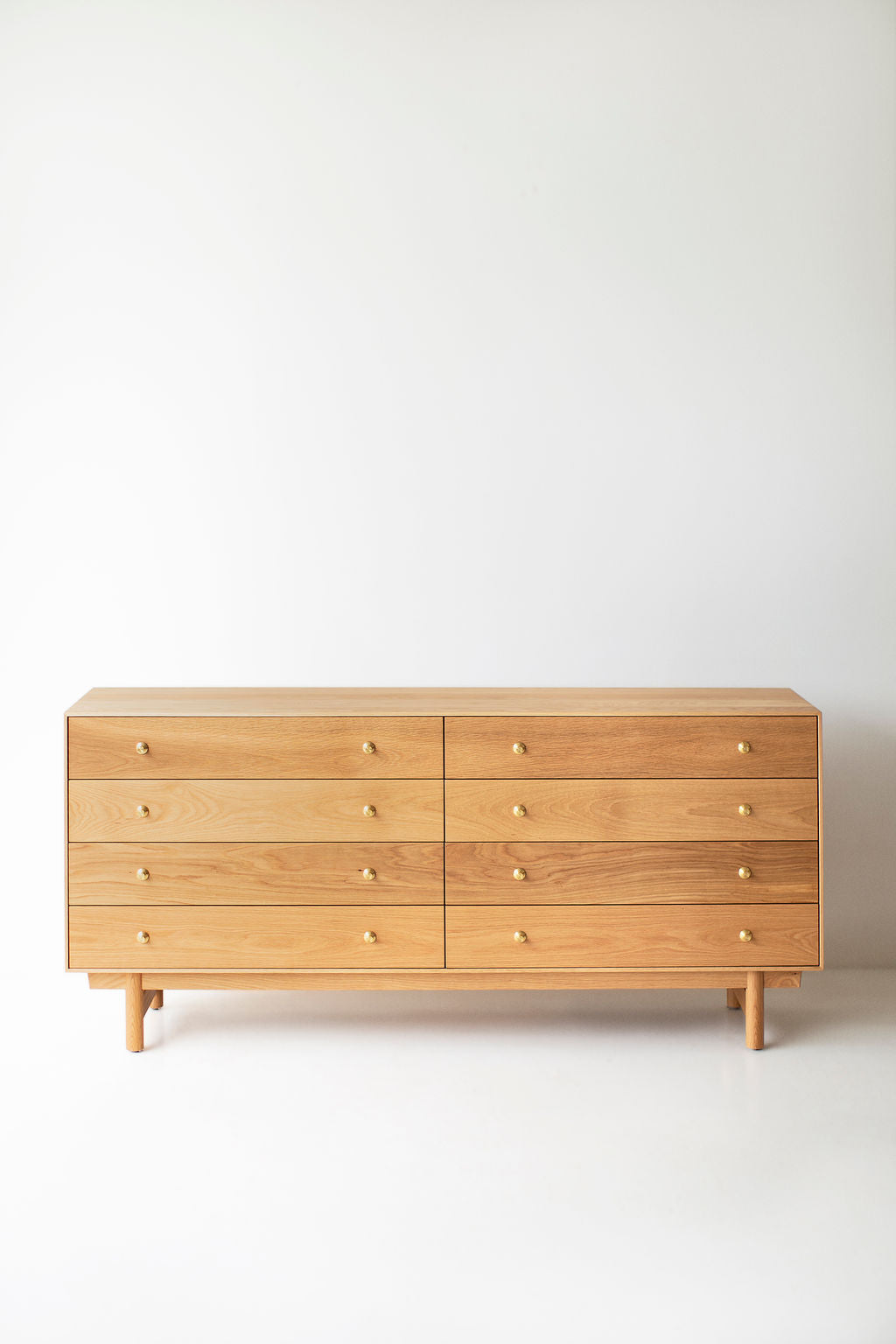 Lawrence Peabody Oak 8 Drawer Dresser