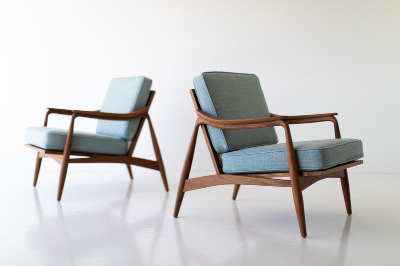 Side profile of the modern Peabody cane back lounge chair in teak