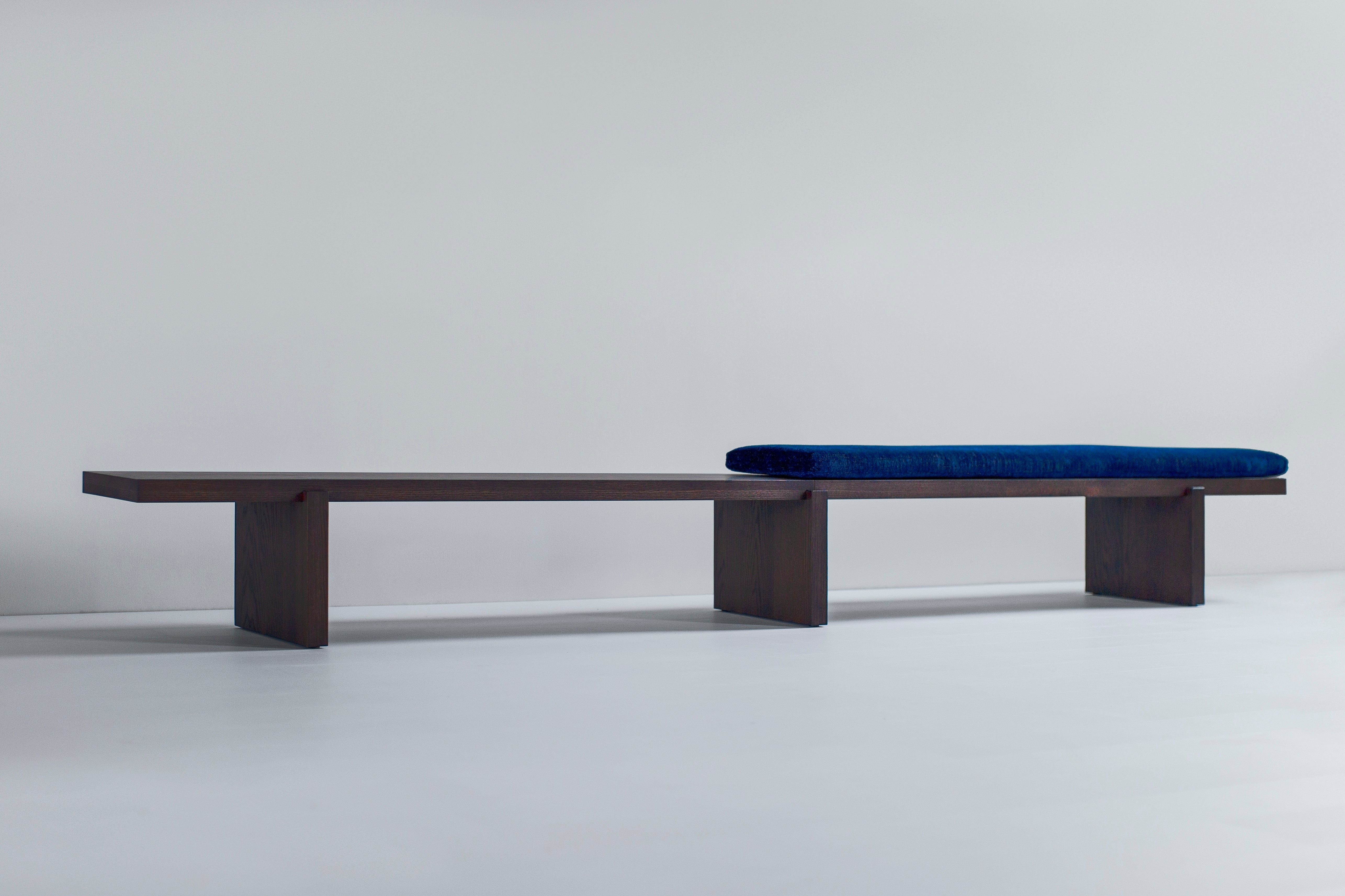 Long Modern Bench - The Rockefeller - 0426