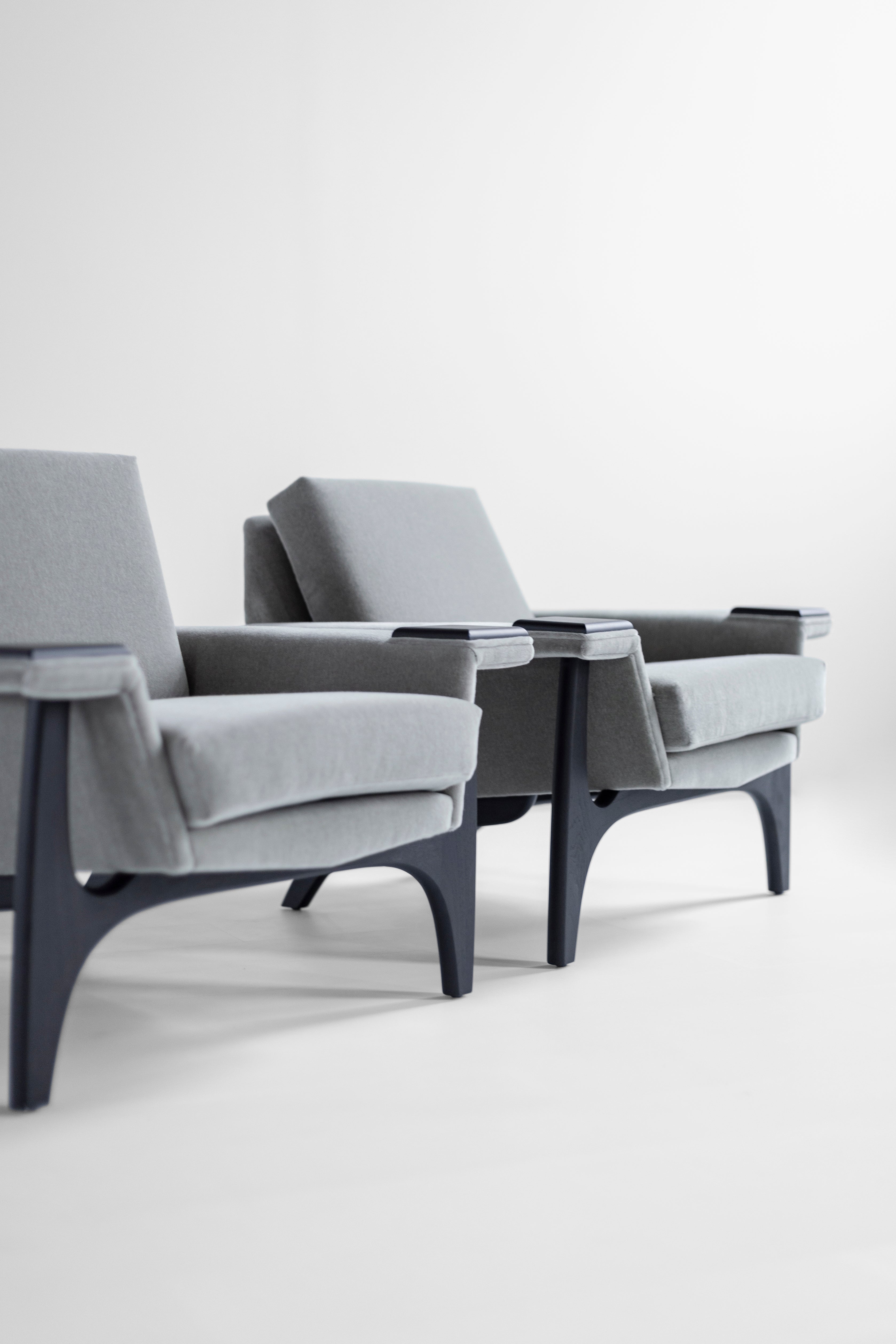 Low Lounge Chair - 1522