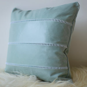 Mode Collection Modern Throw Pillow Image 03