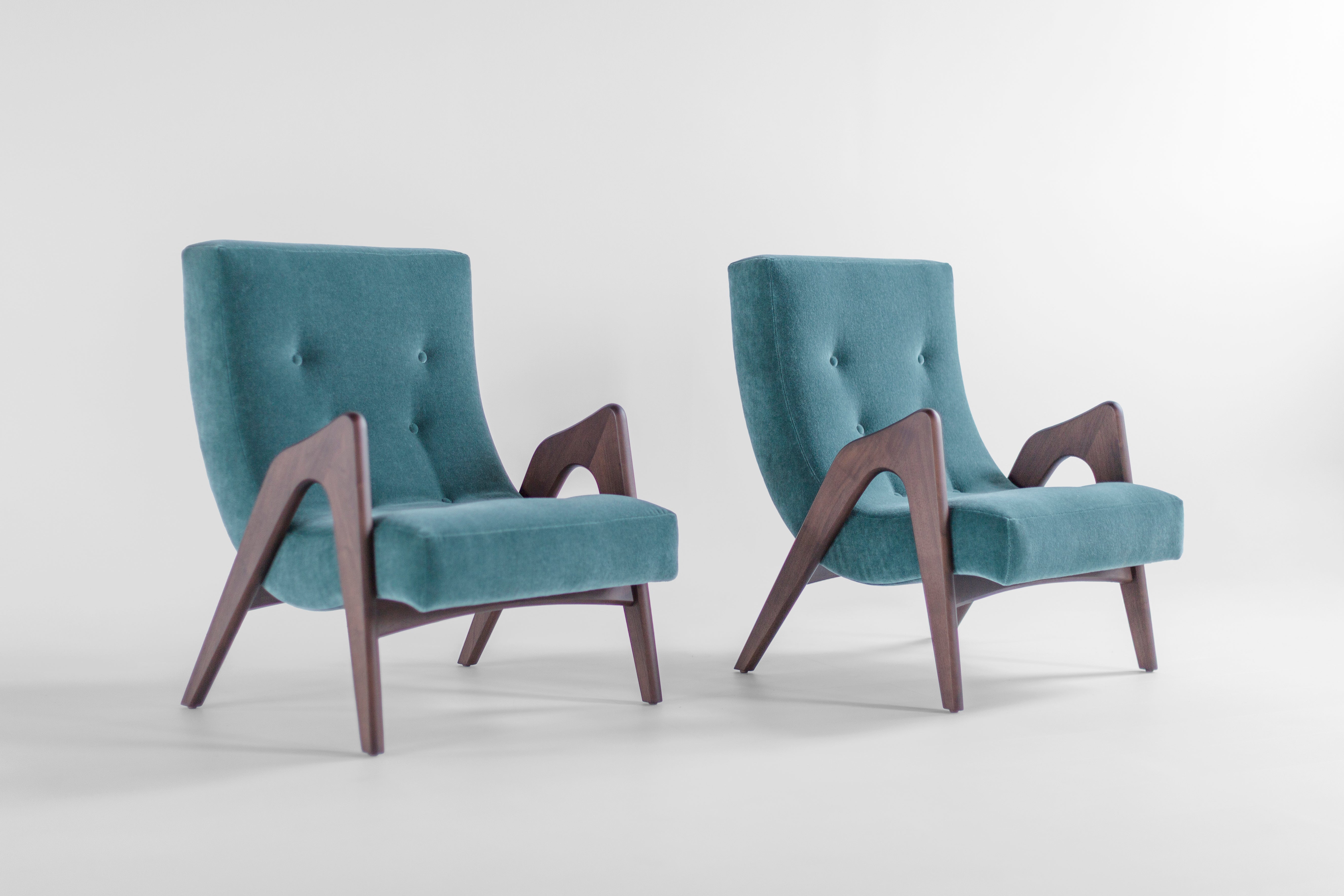 Modern Scoop Lounge Chair - 2505