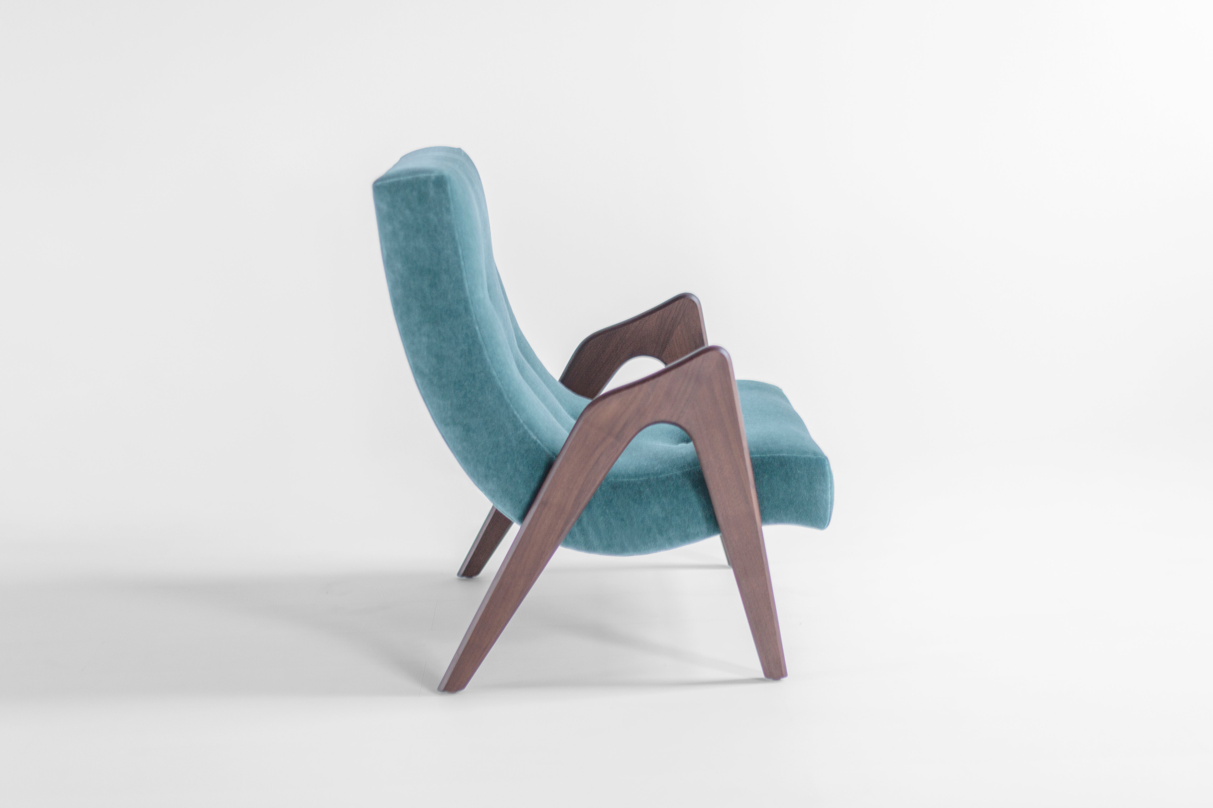 Modern Scoop Lounge Chair - 2505