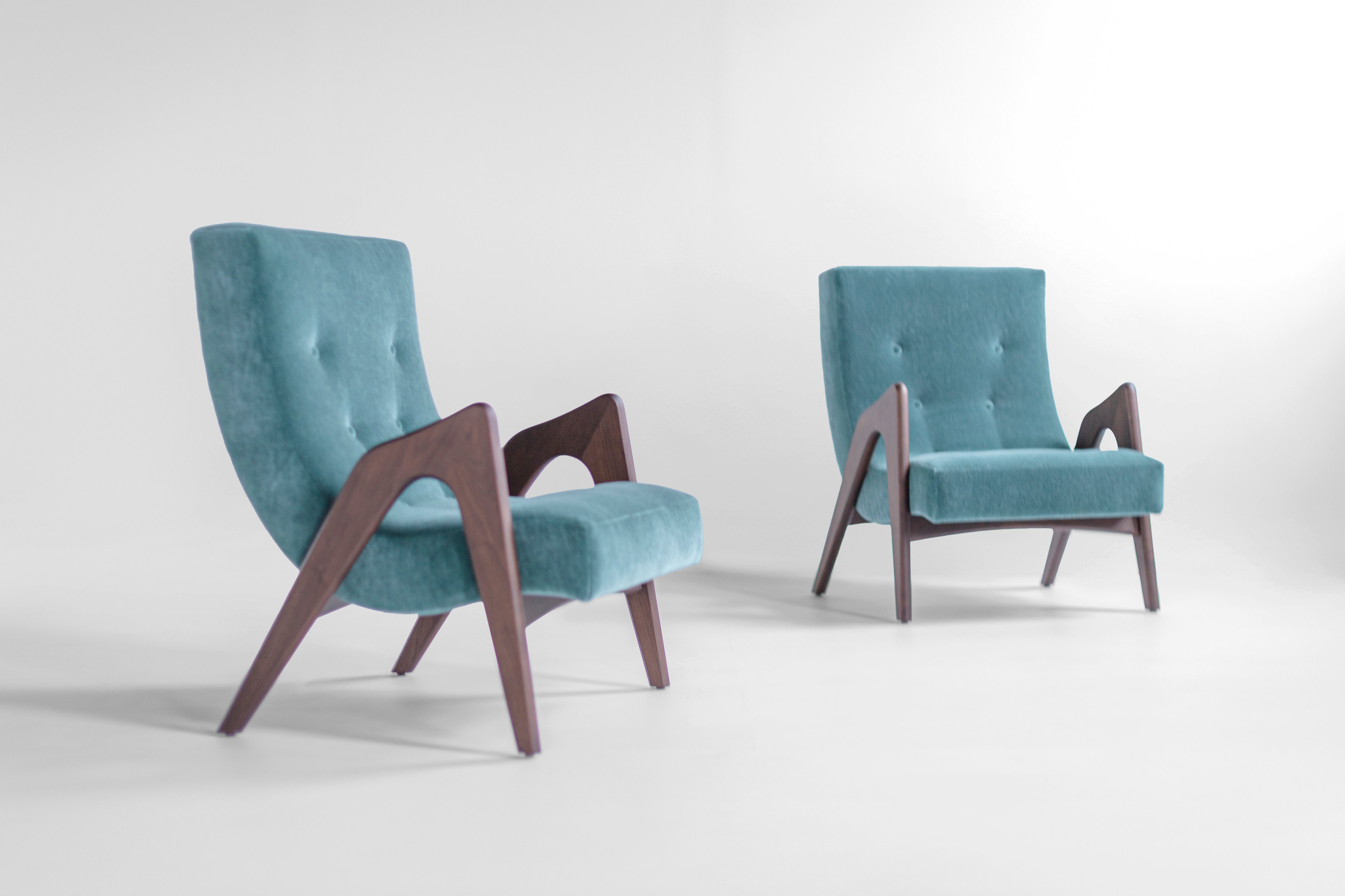 Modern Scoop Lounge Chair - 2505